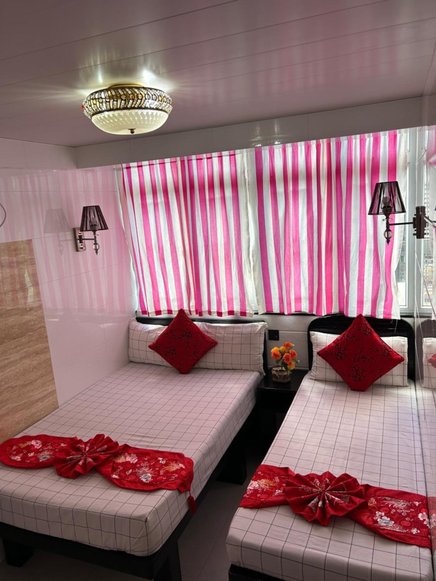 มานิลา เลานจ์ Hotel ฮ่องกง ภายนอก รูปภาพ