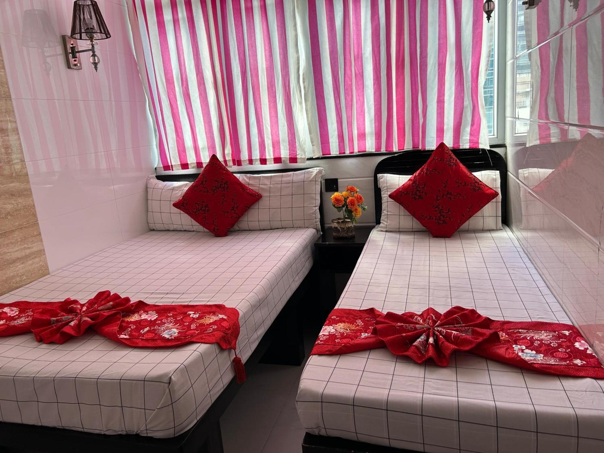 มานิลา เลานจ์ Hotel ฮ่องกง ภายนอก รูปภาพ